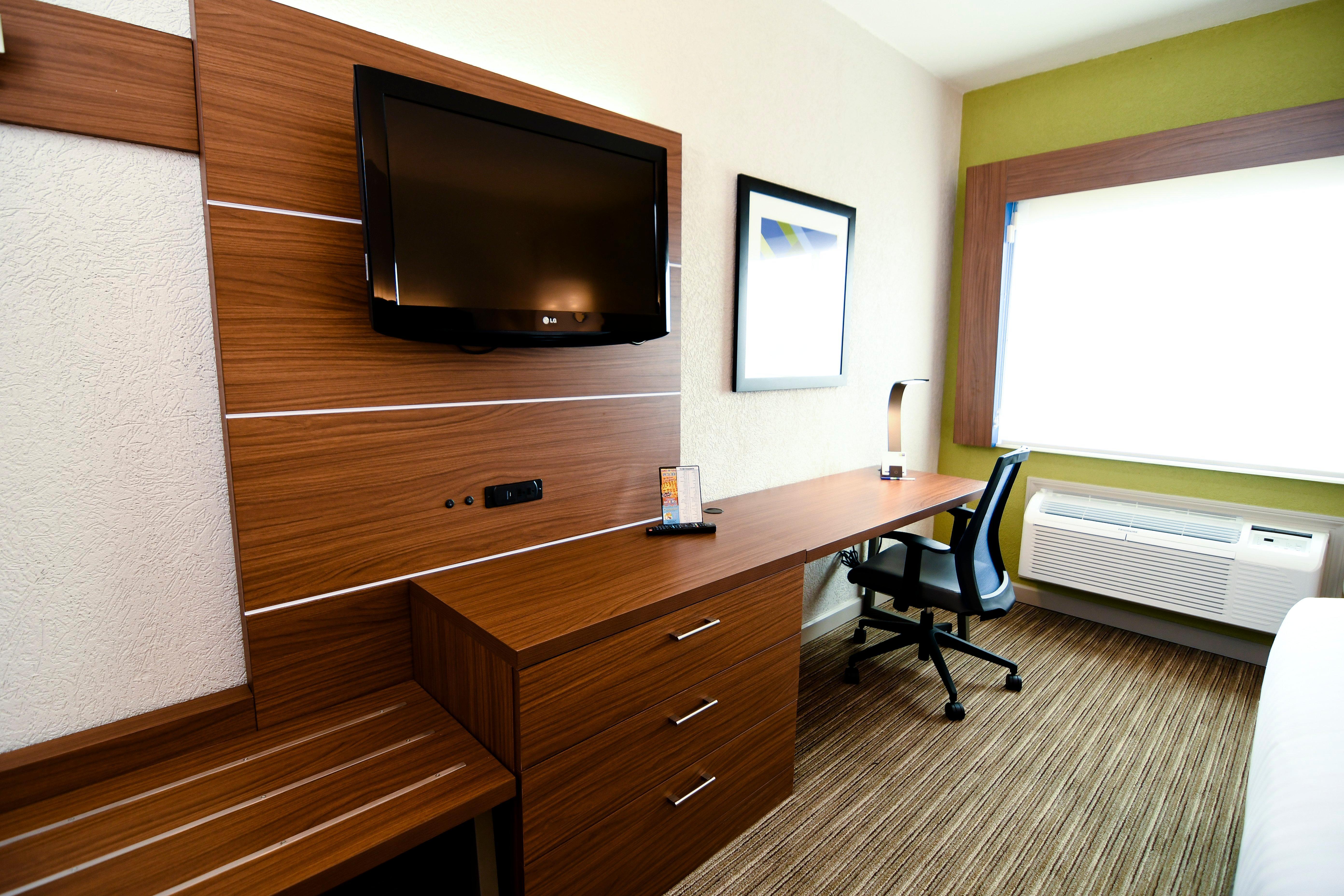 Holiday Inn Express Hotel & Suites Port Clinton-Catawba Island By Ihg Bagian luar foto