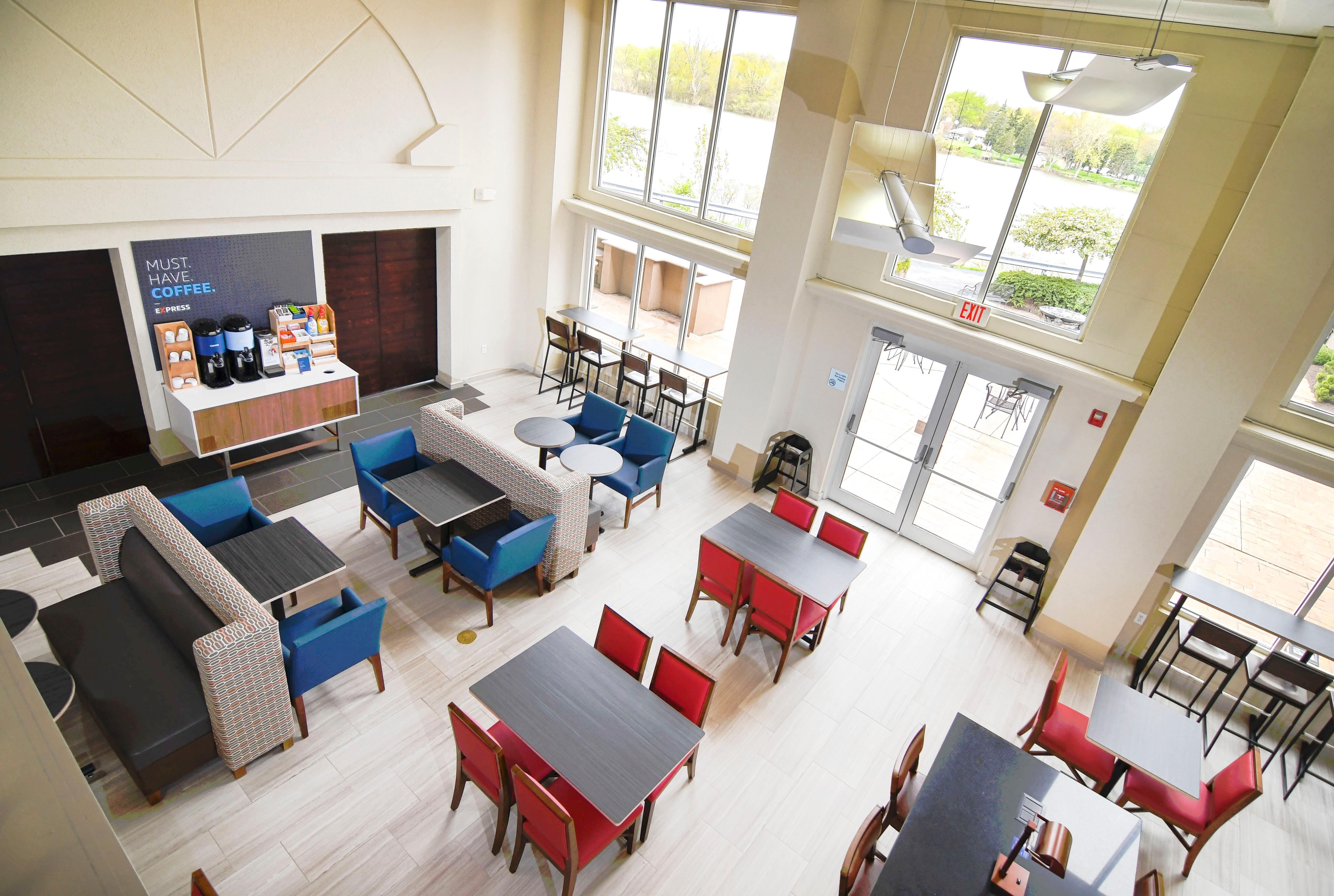 Holiday Inn Express Hotel & Suites Port Clinton-Catawba Island By Ihg Bagian luar foto